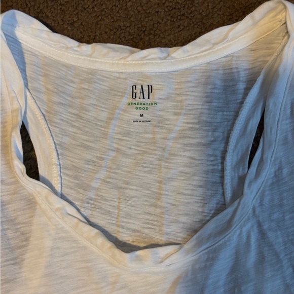 GAP Women's Classic White Tank Top - Picture 2 of 3
